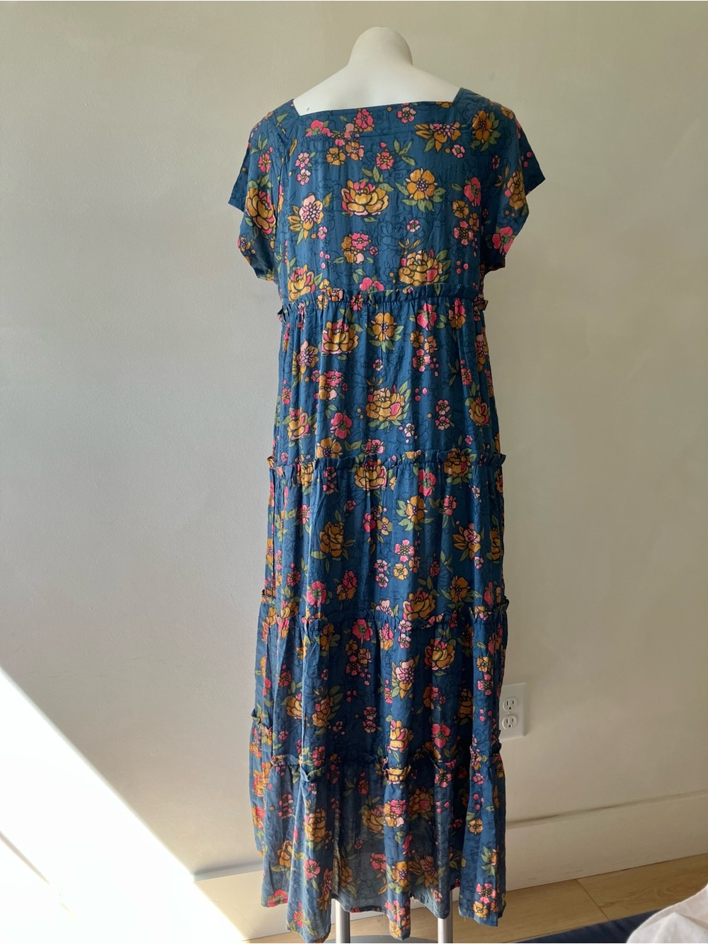 Natural Life | Berkeley Floral Tiered Square Neck Maxi Dress - Picture 4 of 8